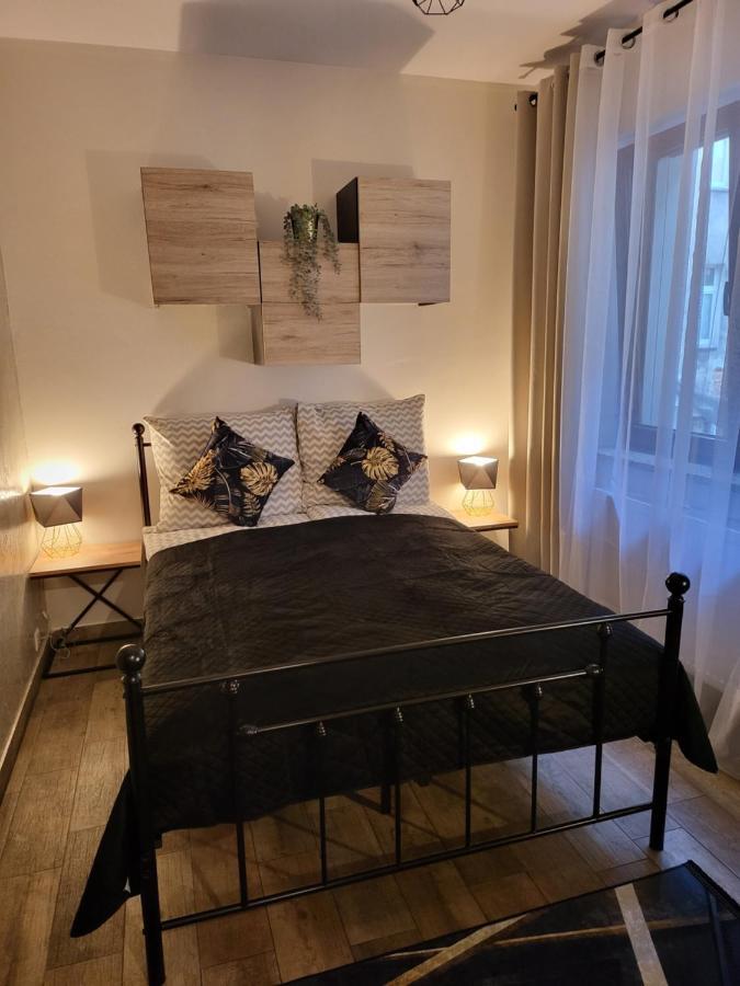 Moon Hostel بوزنان المظهر الخارجي الصورة