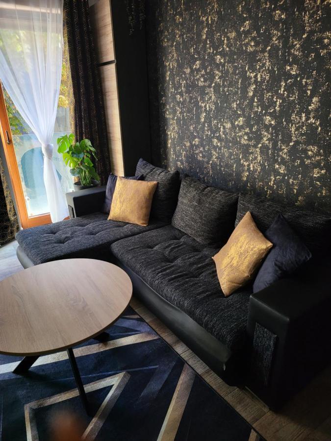 Moon Hostel بوزنان المظهر الخارجي الصورة