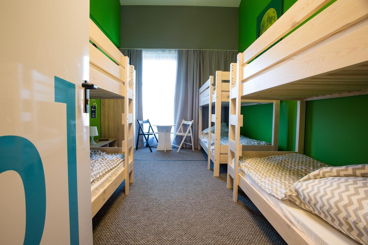 Moon Hostel بوزنان المظهر الخارجي الصورة