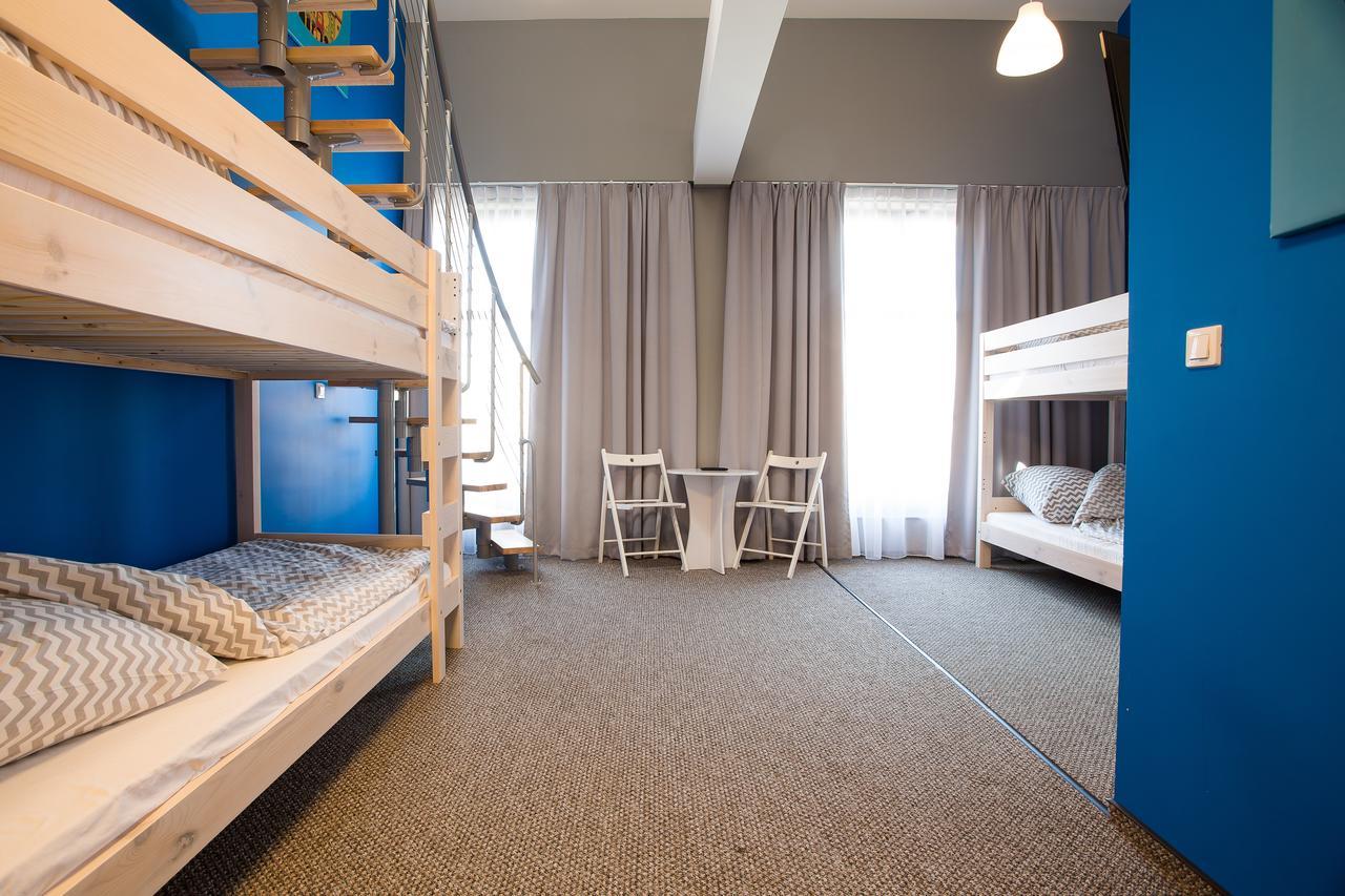 Moon Hostel بوزنان المظهر الخارجي الصورة
